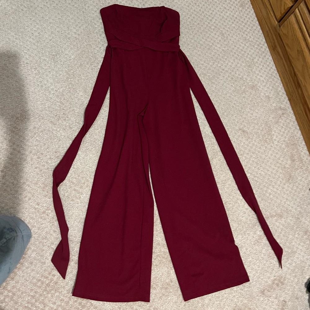 Women’s Forever 21 Jumpsuit Maroon Tube Top Size M